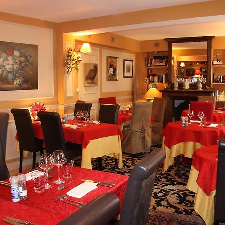 Hostellerie Du Prieure Saint-Prix  Exterior foto
