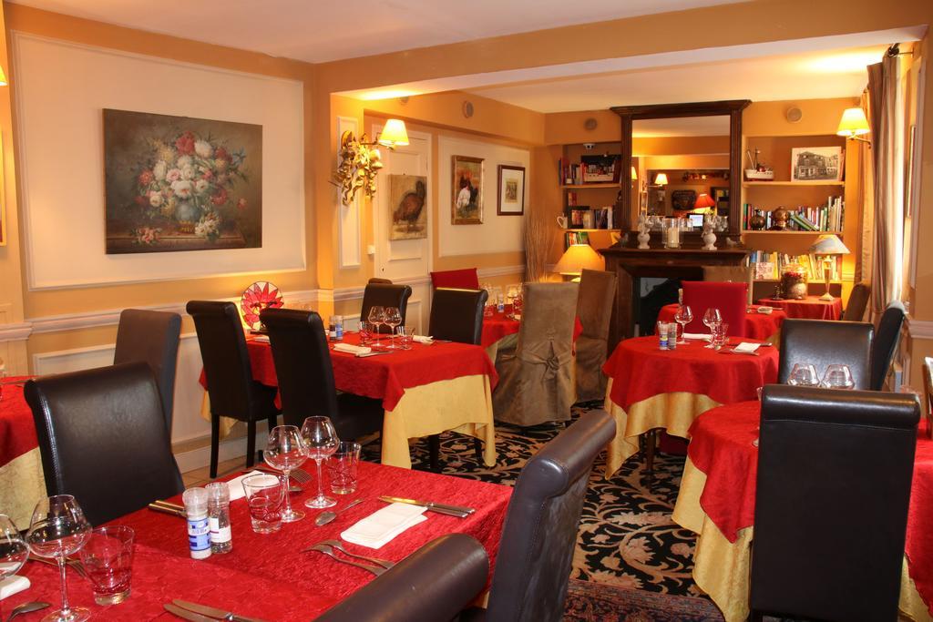 Hostellerie Du Prieure Saint-Prix  Exterior foto